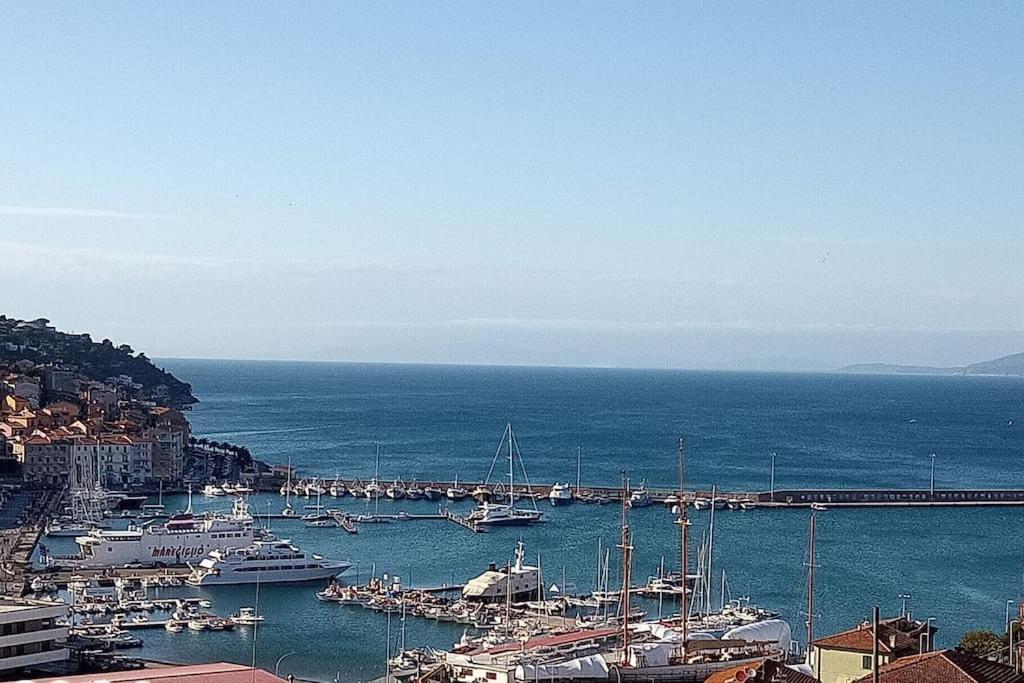 Sweet Liana Un Tuffo Nel Cuore Del Paese Porto Santo Stefano  Bagian luar foto